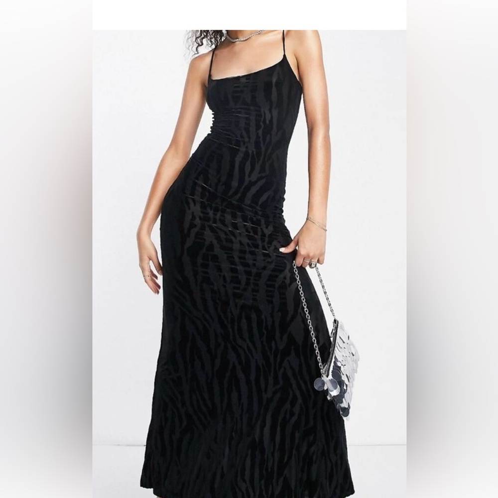 naked wardrobe  VELVET ANIMAL PRINT MAXI DRESS